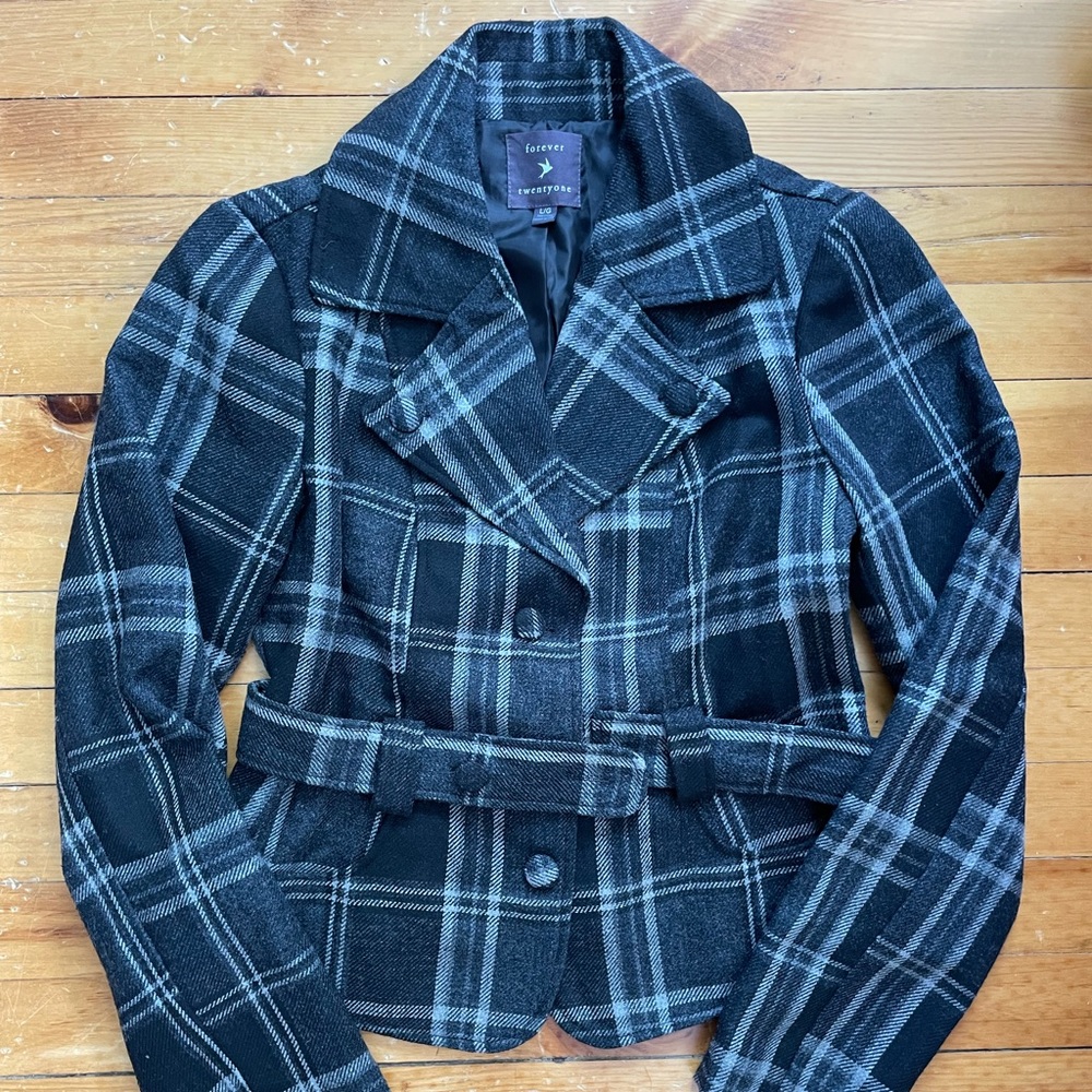 Forever 21 Fall Weight Jacket size Large